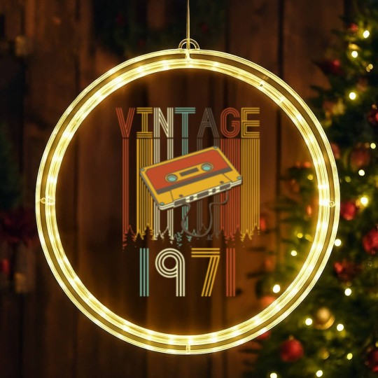 Discover Vintage 1971 Retro LED Christmas Window Lights