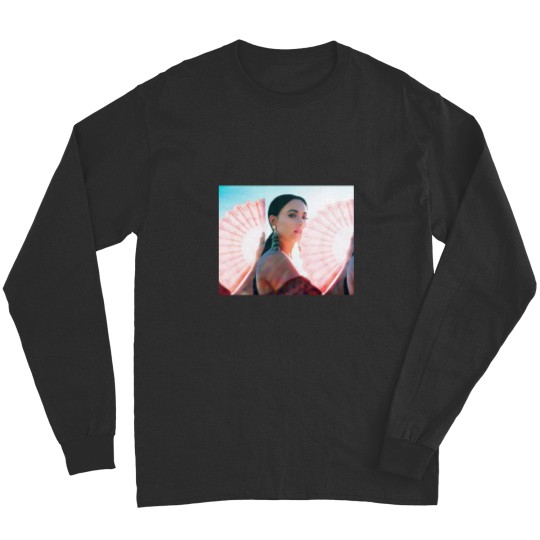 Discover yurtyer_lt_lt_ musgraves,maskes musgraves,galaxy musgraves,lap-top-skin musgraves,stuff musgraves,yo Long Sleeves