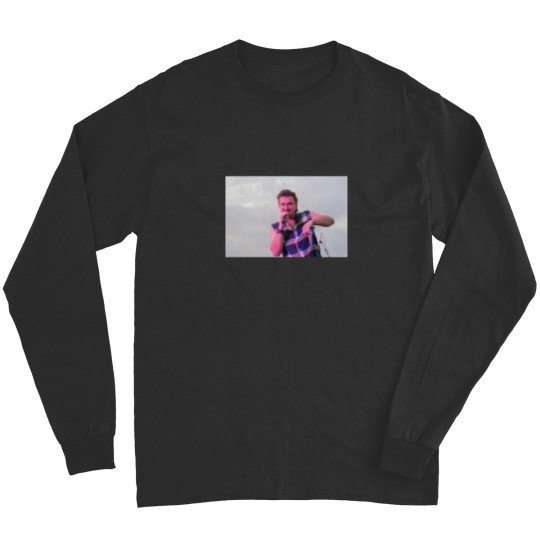 Discover dan sebenarnya aku juga begitu Long Sleeves