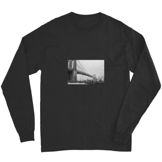 Discover The brooklyns Bridge Long Sleeves