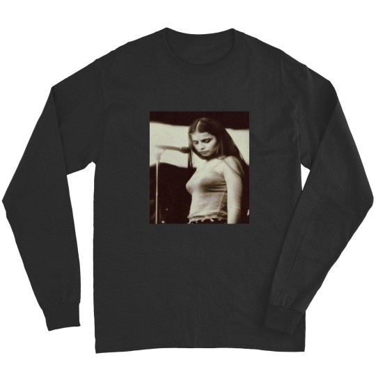 Discover Hope Sandoval Edit Long Sleeves