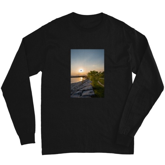 Discover bird flies in front of the sunset Long Sleeves