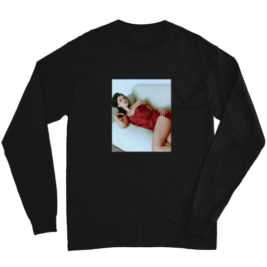 Discover Jessica Alba Hot T-Shirt Long Sleeves