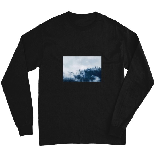 Discover Fog Rolling Over Blue Mountain Trees Long Sleeves