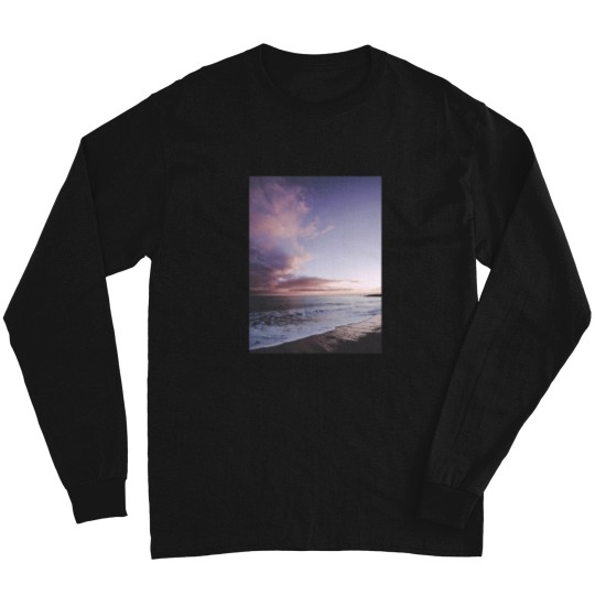 Discover Pink Sandy Beach Long Sleeves