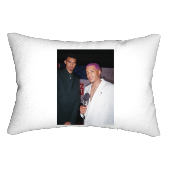 Discover Victor Wembanyama X Jeremy Sochan Graphic Lumbar Pillows