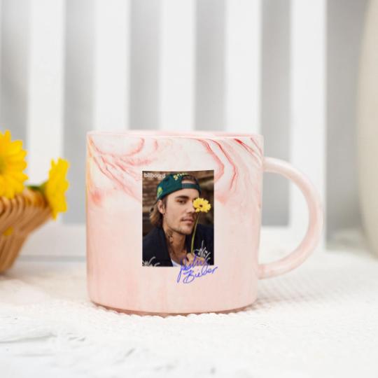 Discover Justin Bieber Signature Tour 2022 Marble Mugs