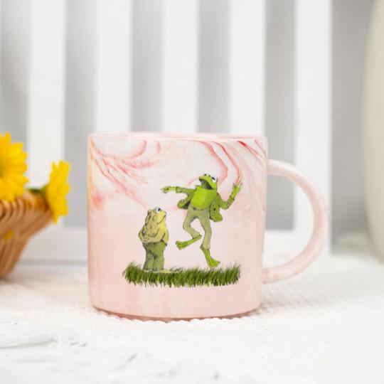 Discover Frog and toad are friends Marble Mugs
