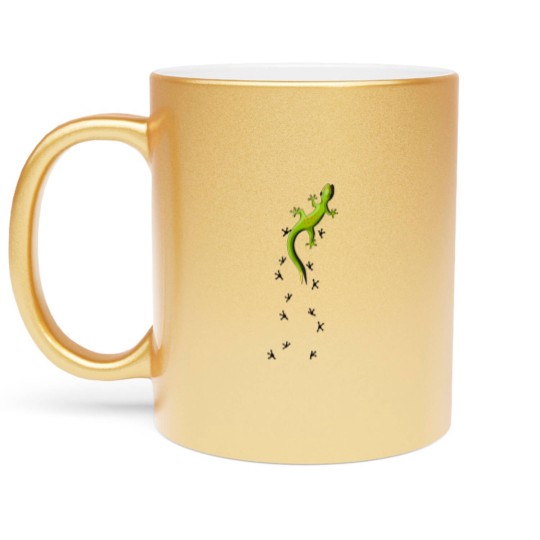 Discover Cute Lizard Reptile With Tracks Climbing Gecko Metallic Mugs