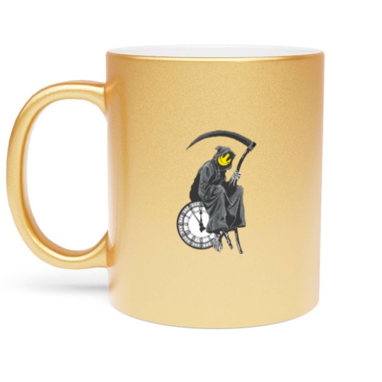 Discover banksy grim reaper clock Metallic Mugs