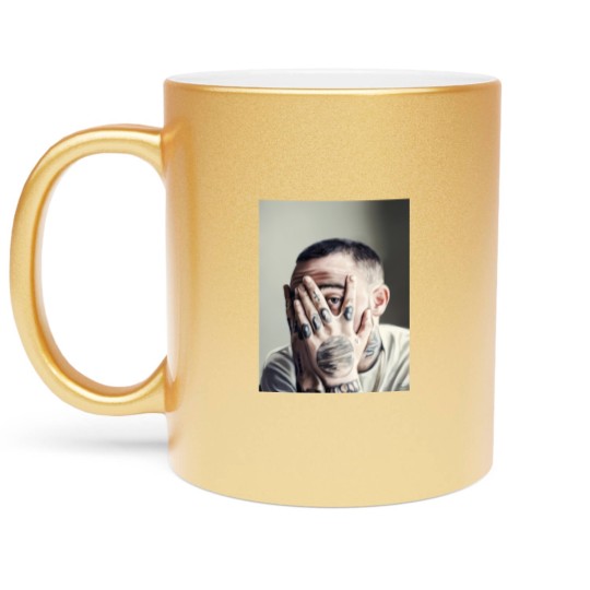 Discover macmiller  Metallic Mugs