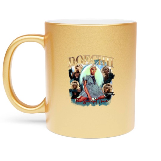 Discover Doechii Rap Metallic Mugs, Doechii The Scarlet Tour 2023 Vintage Metallic Mugs