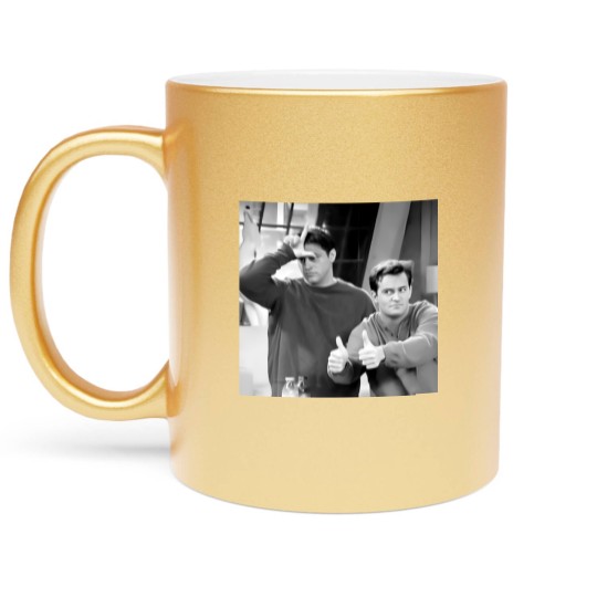 Discover Chand.ler Retro Friends Metallic Mugs , Chand.ler Bing graphic Metallic Mugs
