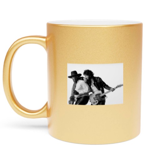 Discover Born To Run Metallic Mugs
