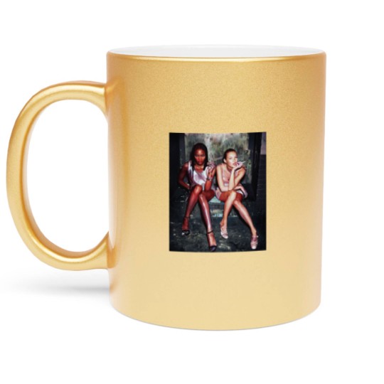 Discover NAOMI CAMPBELL AND KATE MOSS Metallic Mugs