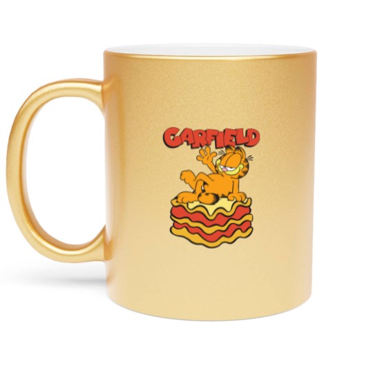 Discover Garfield Lasagna Slice Garfield Pose Metallic Mugs