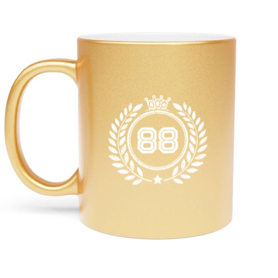 Discover 88 number wreath Metallic Mugs