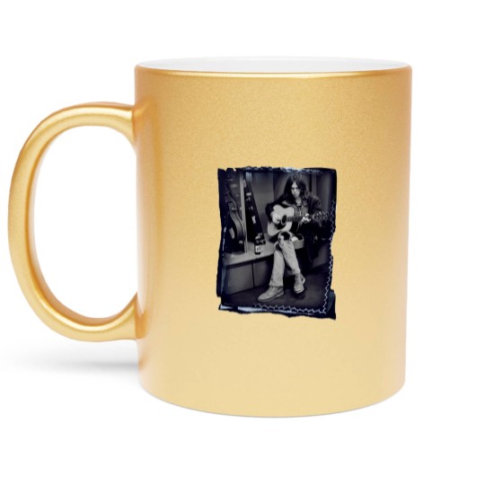 Discover Neil Young // Short Sleeve Metallic Mugs