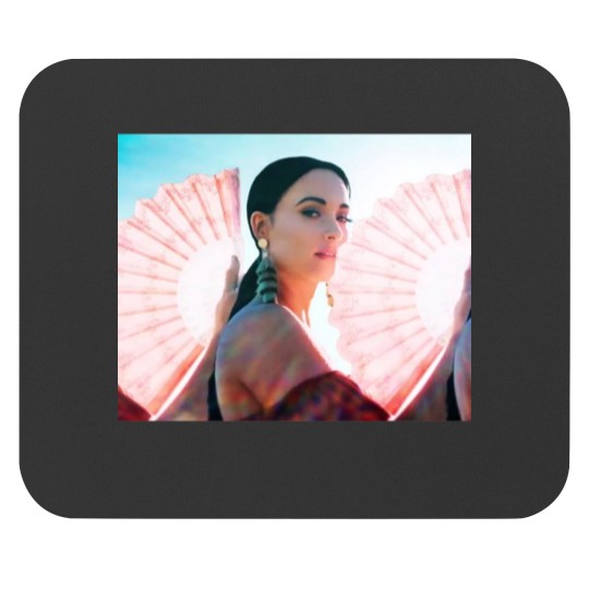 Discover yurtyer_lt_lt_ musgraves,maskes musgraves,galaxy musgraves,lap-top-skin musgraves,stuff musgraves,yo Mouse Pads