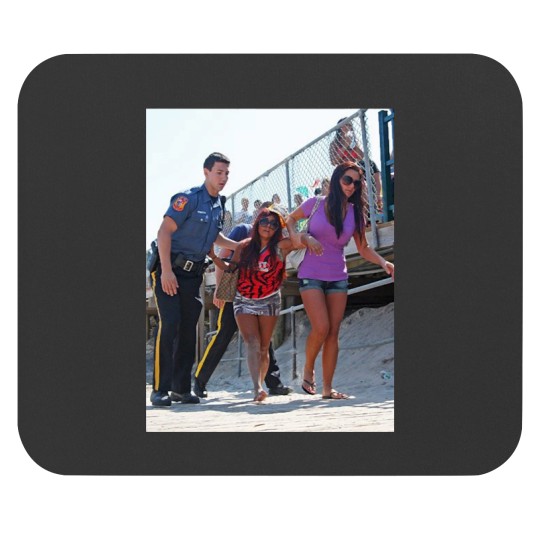 Discover Snooki getting arrested on the beach Mouse Pads