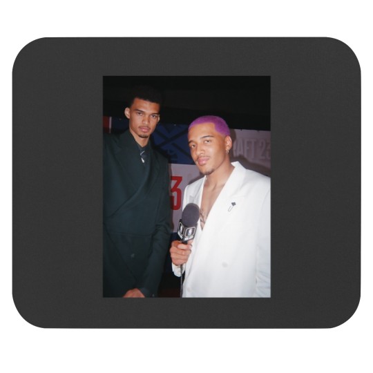 Discover Victor Wembanyama X Jeremy Sochan Graphic Mouse Pads