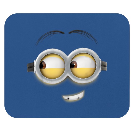 Discover Despicable Me Minions Dave Side Smile Graphic Mouse Pads