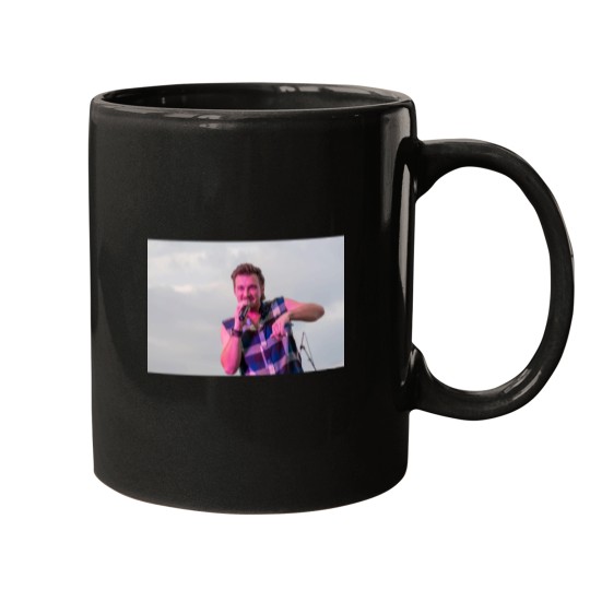 Discover dan sebenarnya aku juga begitu Mugs