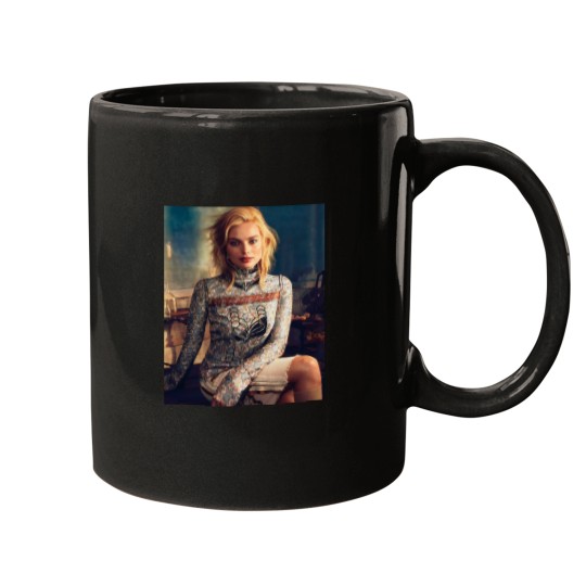 Discover Margot Robbie   (13) Mugs
