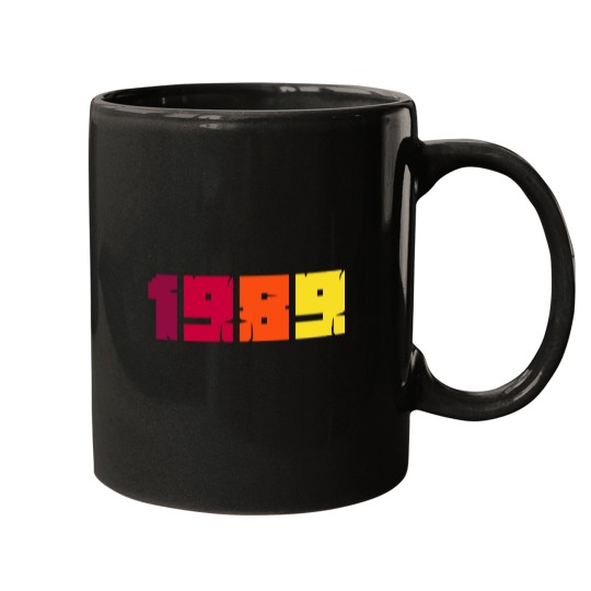 Discover 1989 for swift lover birthday party Mugs