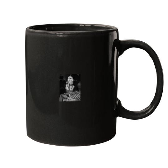 Discover Ciao Kim Pasta Mugs - Kim Kardashian Collection