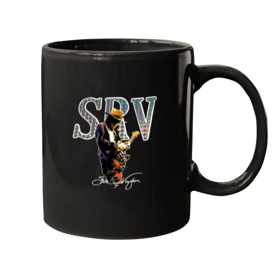 Discover Stevie Ray Vaughan legends never die Essential Mugs