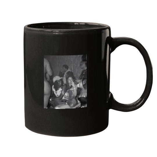 Discover Young Thug and Mariah the Scientist Photo Mugs
