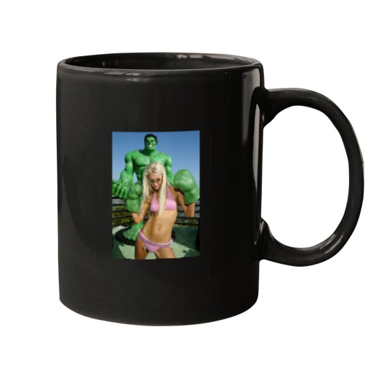 Discover Paris Hilton Mugs