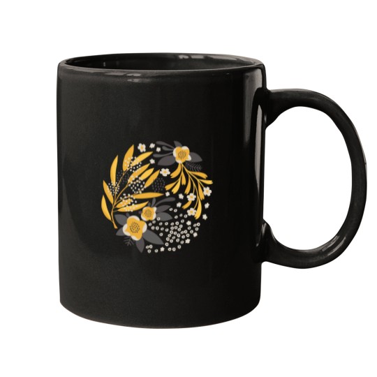 Discover Yellow! Classic Mugs