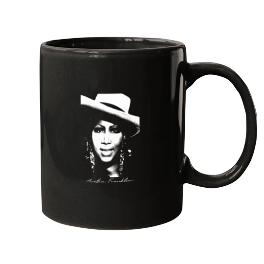 Discover Aretha Franklin Portrait Essential Mugs