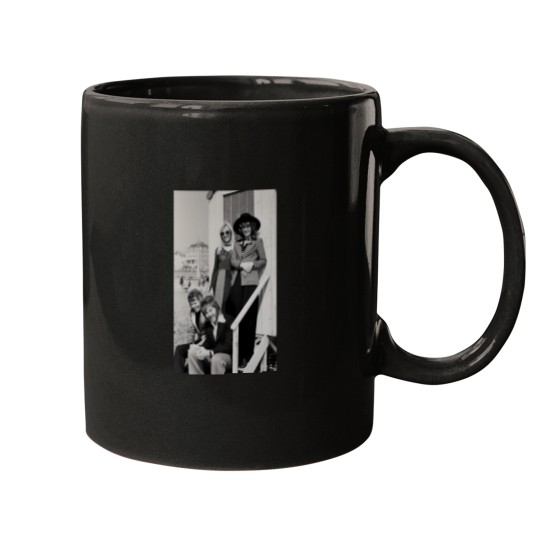 Discover Musical Fusion With Legends 005 Essential Mugs