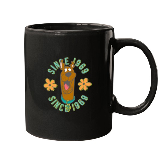 Discover ScoobyDoo In the Middle Mugs