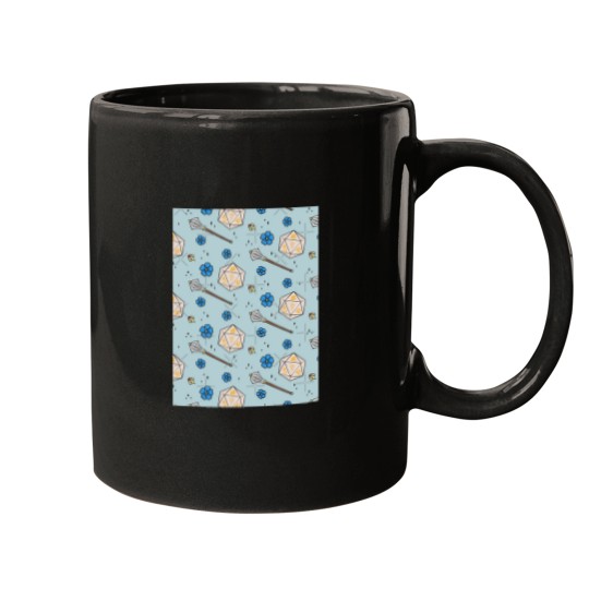 Discover Pike Trickfoot d20 Dice Pattern Graphic Mugs
