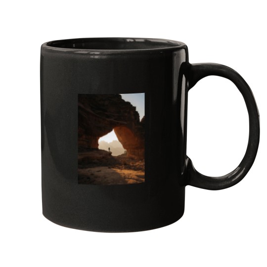 Discover The man Unders the cave Mugs