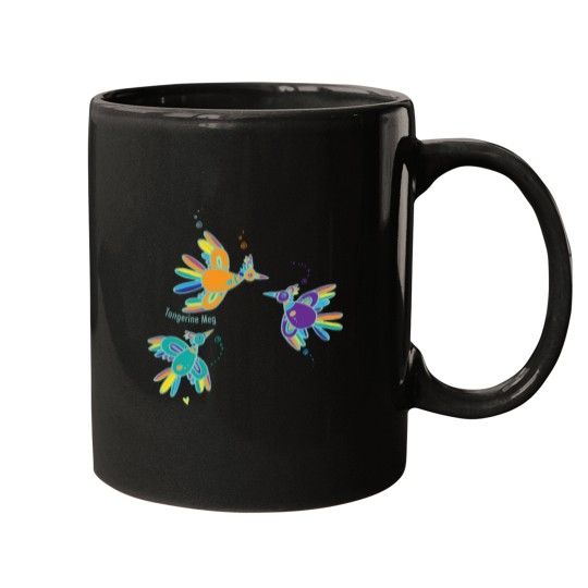 Discover Feathered Friends in Flight Premium Scoop Mugs