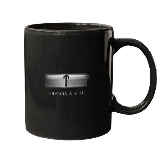 Discover Trapstar London logo design Mugs