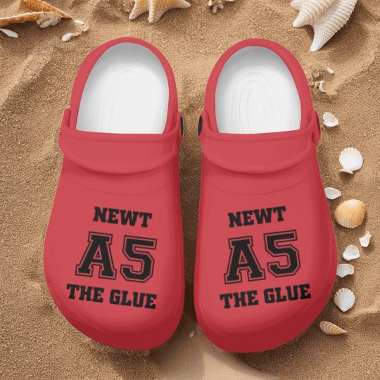 Discover Newt A5 The Glue Newtmas Thomas Maze Runner Movie Nurse Clogs