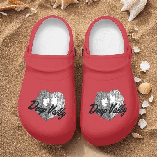 Discover Deap Vally Heart Fitted Nurse Clogs