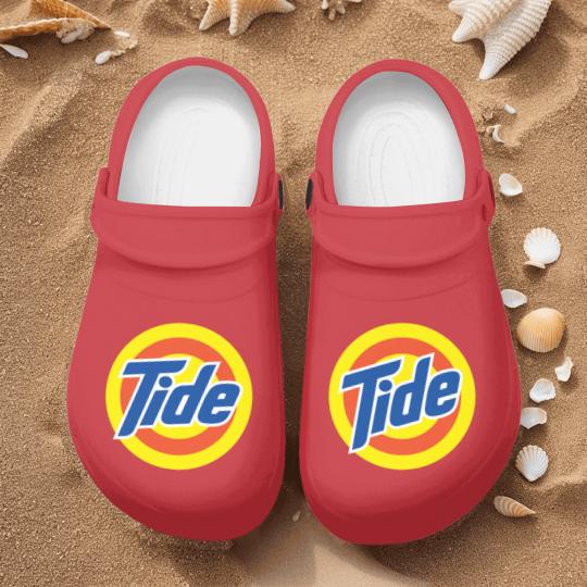 Discover Tide' Nurse Clogs as worn Nurse Clogs