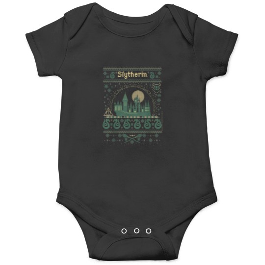 Discover pull moche de noël serpentard Onesies