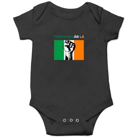 Discover Tiocfaidh-R-L---Irish-Flag-Green-White-Orange-Raised-Fist-Our-Day-Will-ComeT-Shirt Onesies