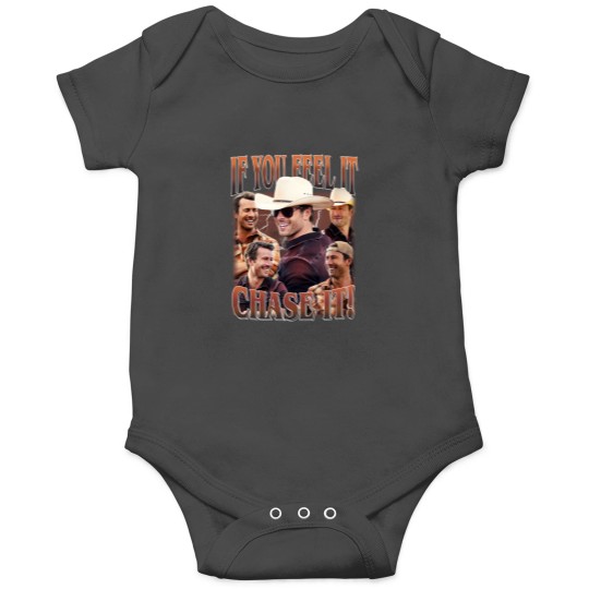 Discover If You Feel It, Chase It , Glen Powell as Tyler Owens Unisex Softstyle Vintage Onesies