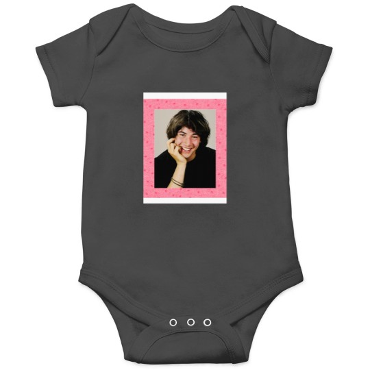 Discover Floral Keanu Baseball ¾ Sleeve Onesies