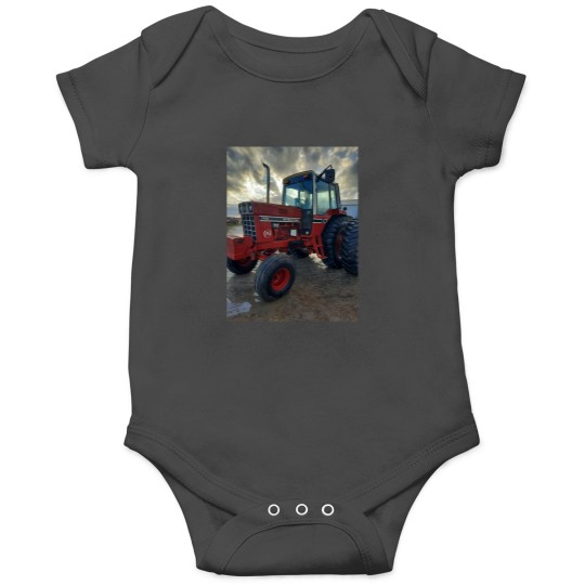 Discover International Harvester 1486 Onesies