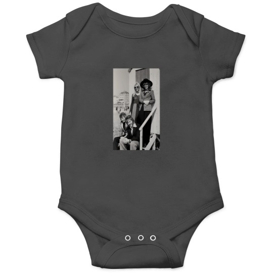 Discover Musical Fusion With Legends 005 Essential Onesies